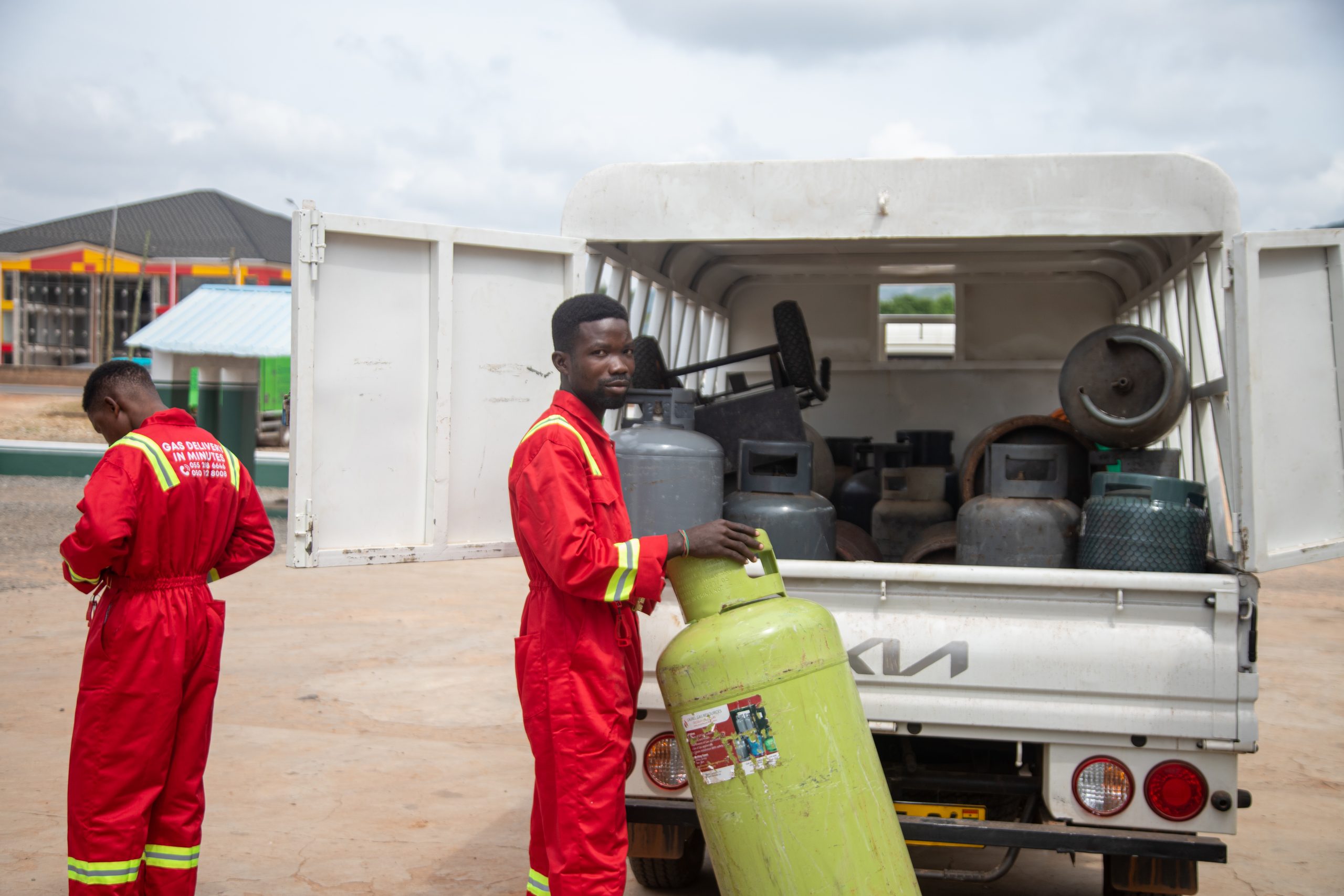 GOOD GAS 114 of 355 scaled